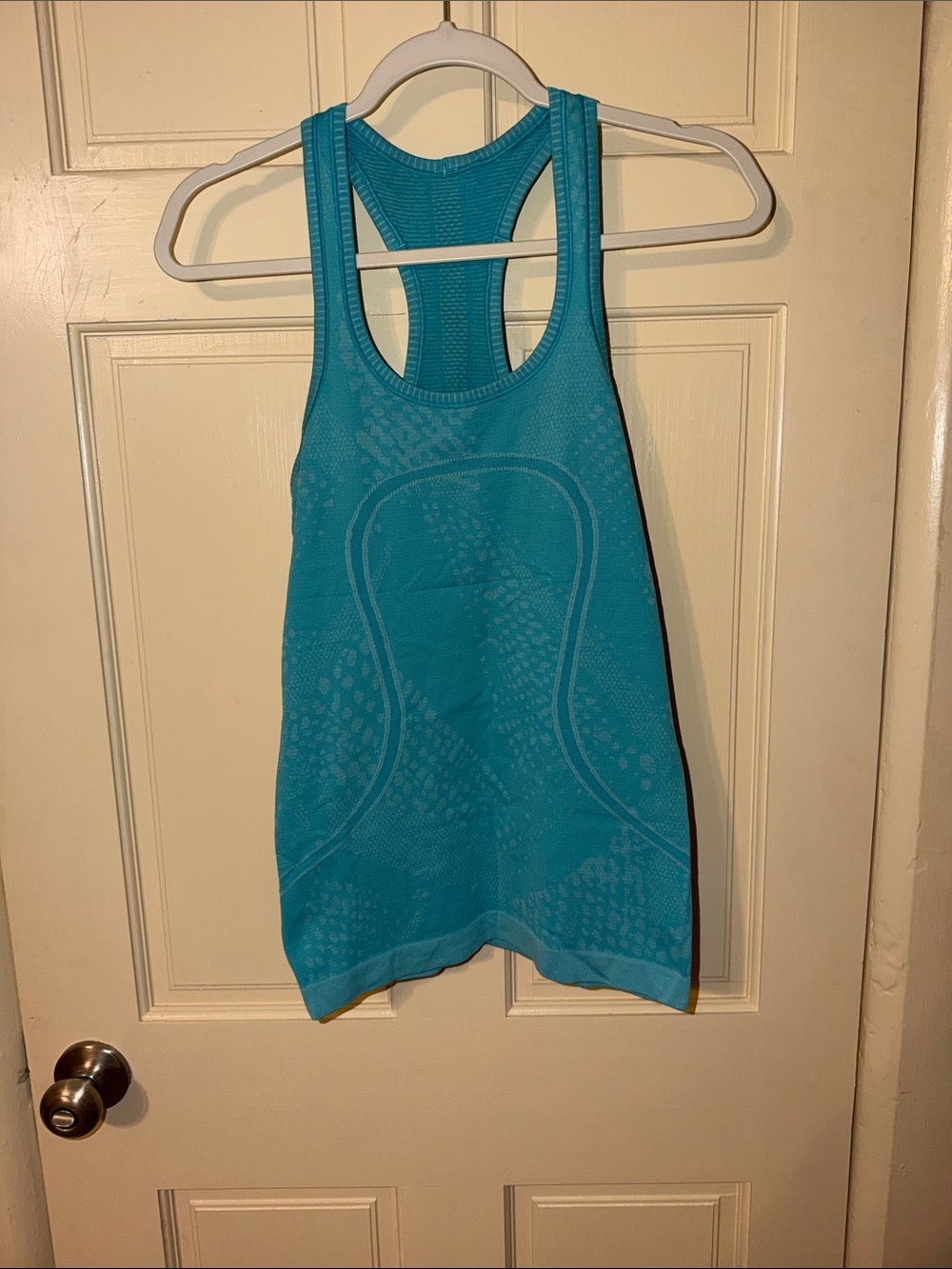 Lululemon Women’s Seamless Racerback Tank Top - Turquoise